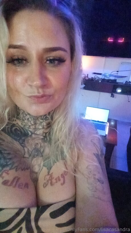 Lisacasandra estrella perfecta imagen