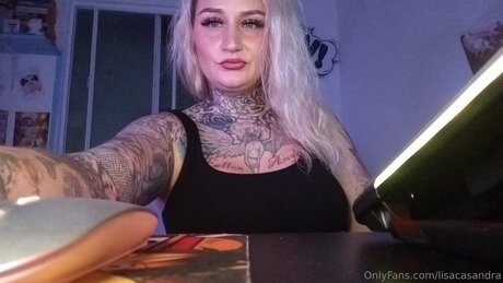 Lisacasandra desnudos estrella porno foto