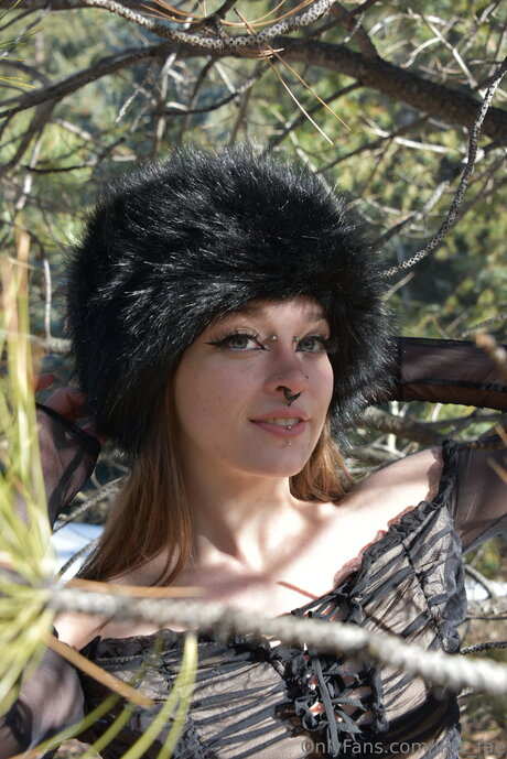 Jinx Fae modelo desnudos galería