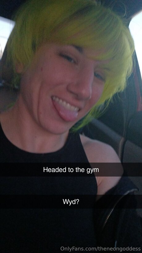 Theneongoddess estrella porno erótica imágenes