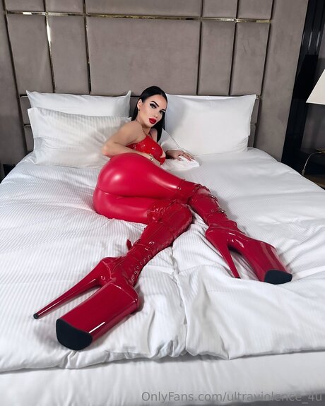 The Goddesskara modelo desnudo galería