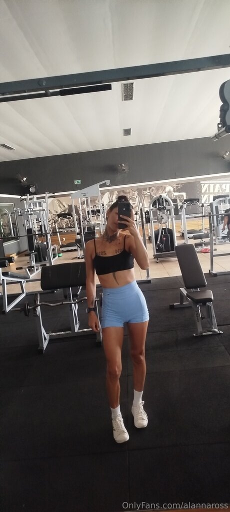 Alannaross sexo estrella porno galería