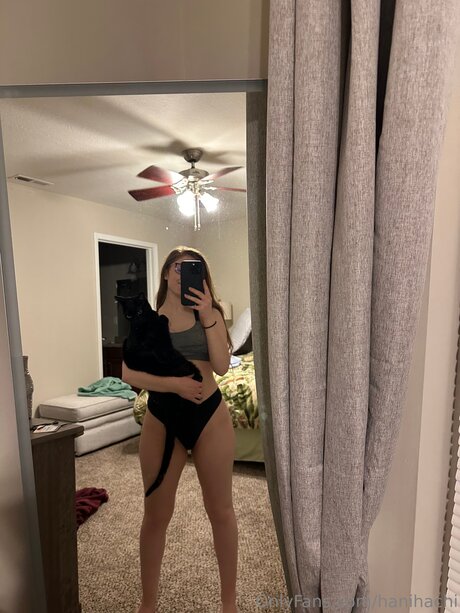 Hanihachi estrella porno bonita galería