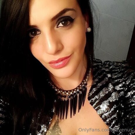 Lizvenus estrella hermosa fotos