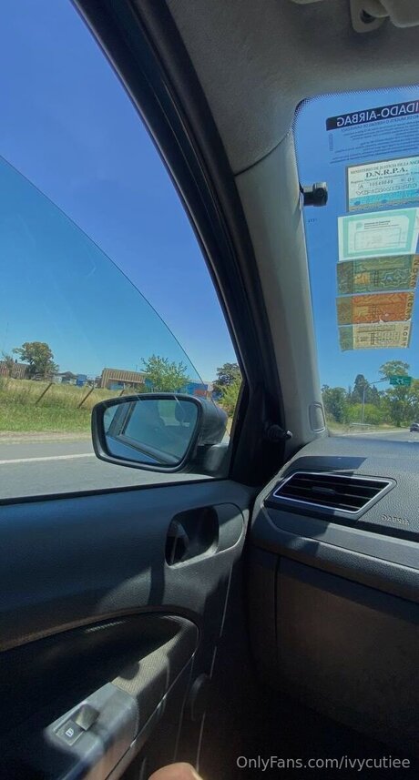 Ivycutiee actriz de desnudos galería