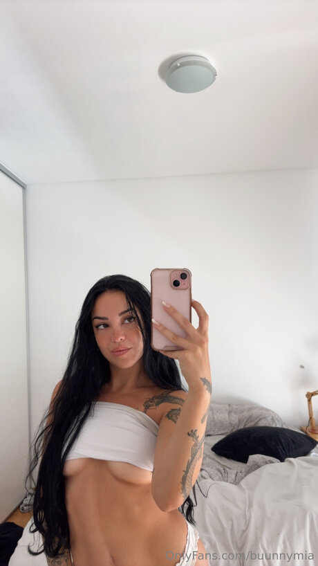 Buunnymia sexo estrella porno galerías