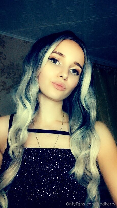 Bedkerry actriz atractiva imágenes