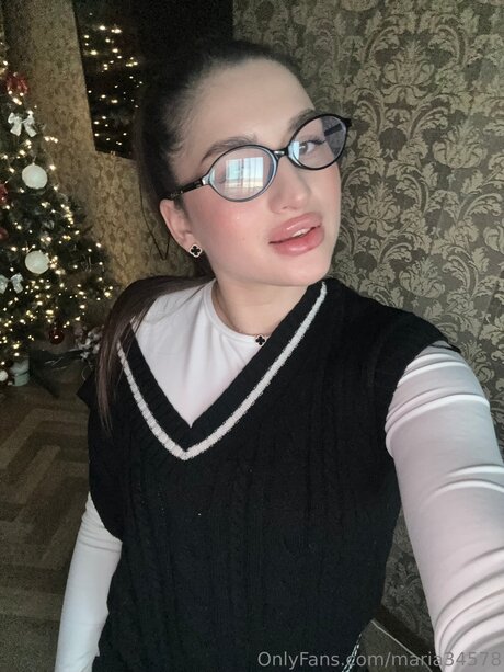 Maria34578 estrella desnuda foto