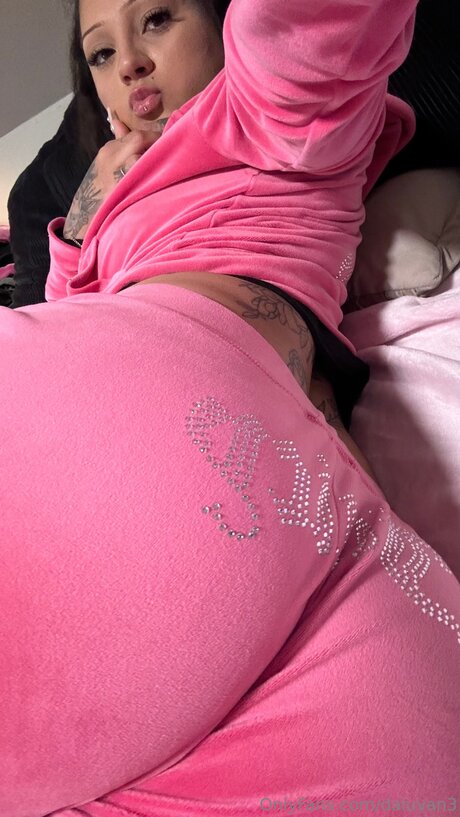 Daluvan3 estrella porno desnuda imágenes