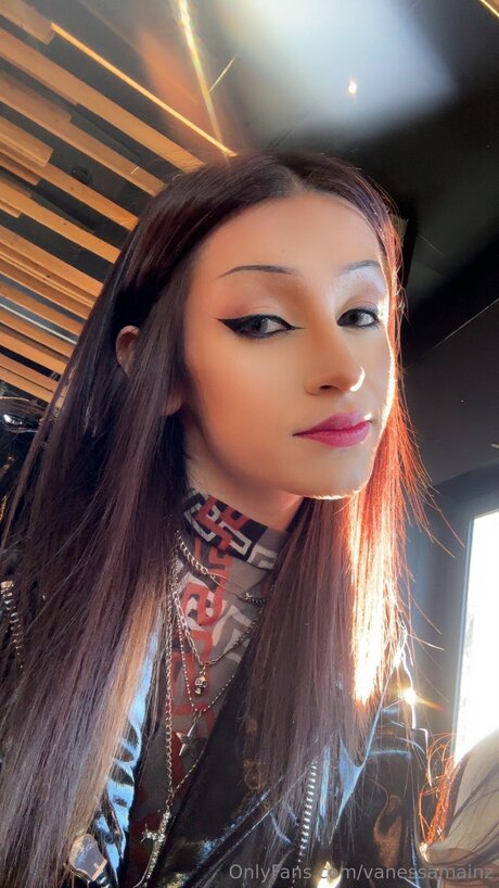 Vanessamainz estrella porno gratis foto