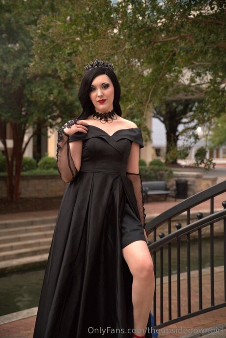 Theupsidedowngirl estrella porno agradable foto