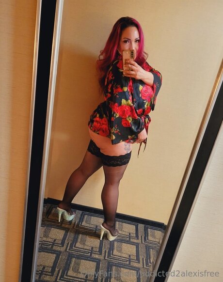 falda de cuero onlyfans hd adulto imagen