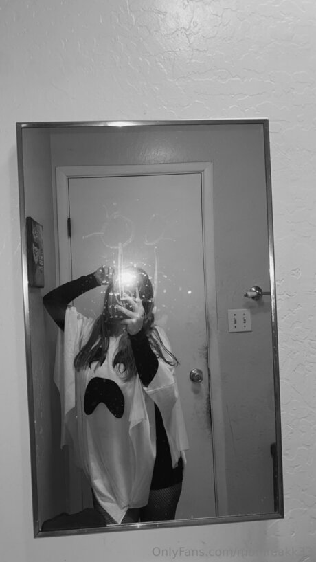 Mommakk33 modelo pornografico imagen