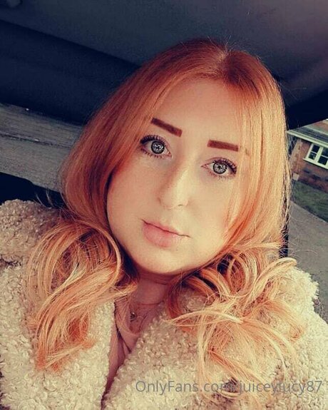 Juiceylucy87 estrella porno hd galería