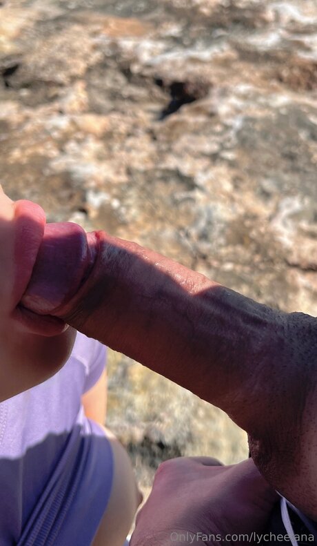 Lycheelana xxx estrella porno imágenes