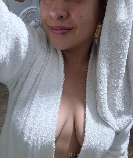 Astridcollins modelo atractivo imagen