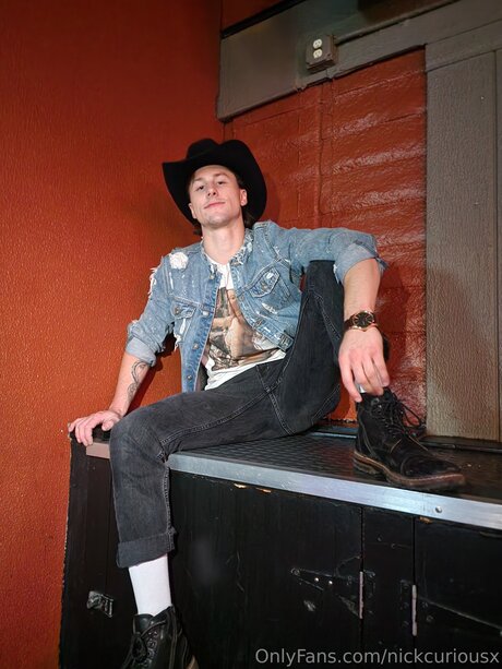 Nickcuriousx modelo bonita foto