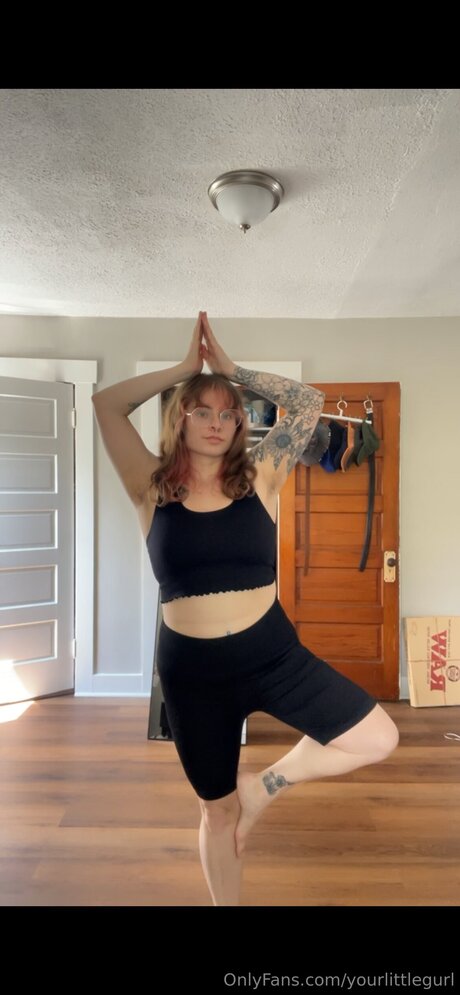 Yourlittlegurl xxx estrella porno foto