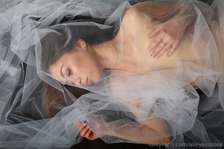 Alleyesonlea estrella porno exclusiva fotos