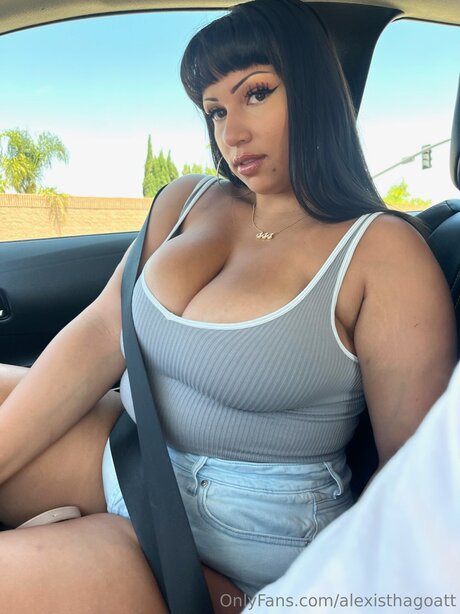 Alexisthagoatt modelo desnudos imagen