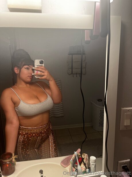 Alexisthagoatt estrella pornografica foto