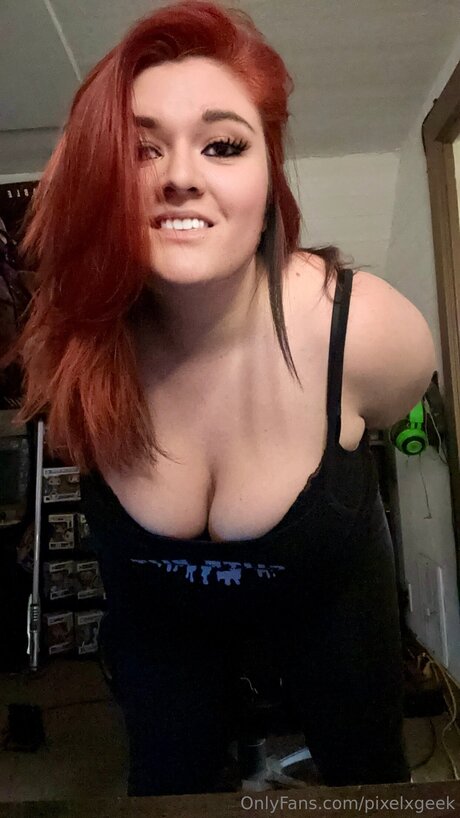 Pixelxgeek bonita estrella porno galerías