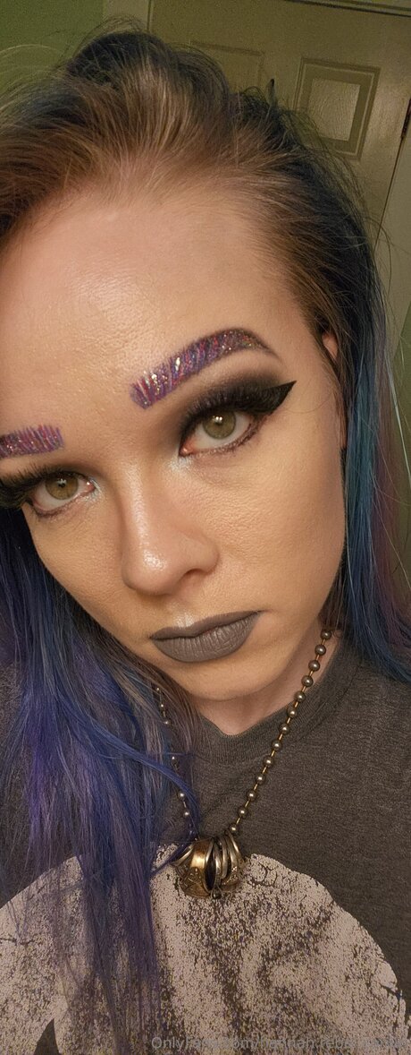 Hannah Rebel Corvin actriz perfecta galerías