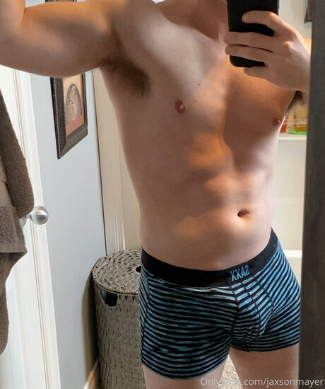 Jaxsonmayer buen modelo foto