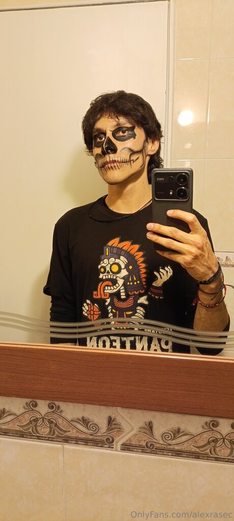 Alexrasec estrella caliente imágenes