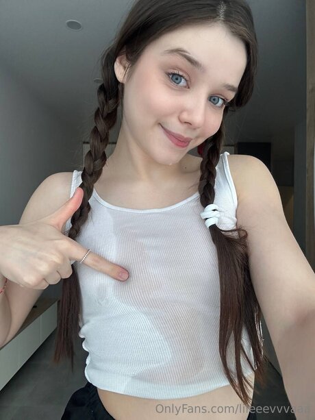 Lileeevvvaaa bonita actriz galería