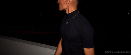 Bad Mustang estrella porno en alta definición fotos