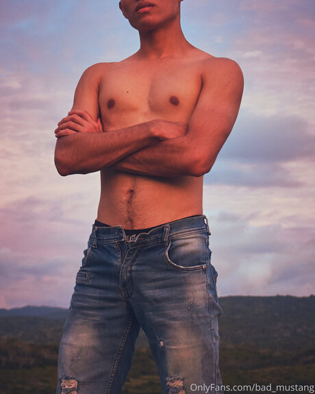 Bad Mustang modelo sexy fotos