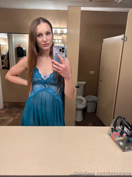 Tessajane linda estrella imagen