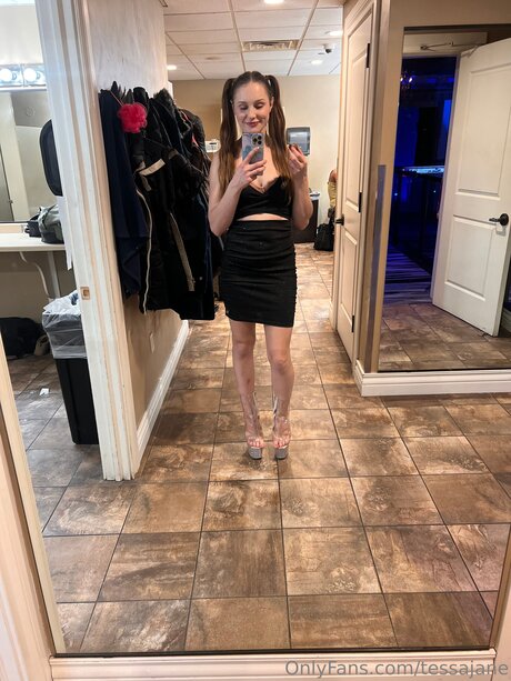 Tessajane modelo perfecto foto