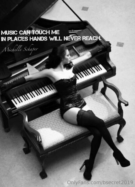 Bsecret2019 modelo sexual imágenes