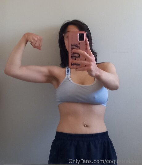 Coquettekenn actriz de alta definición foto