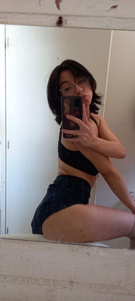 Coquettekenn modelo caliente archivo