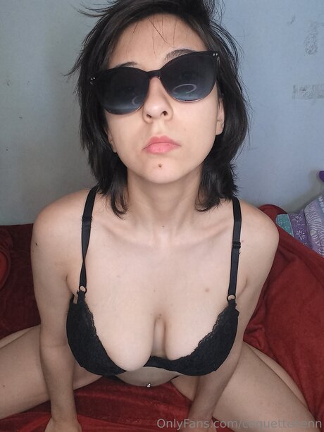 Coquettekenn modelo adulto galería