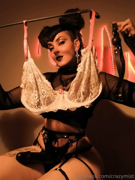 Missmorgann estrella porno en alta definición foto