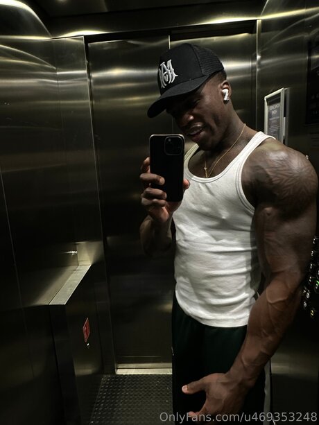 Jamal James122 actriz libre imagen