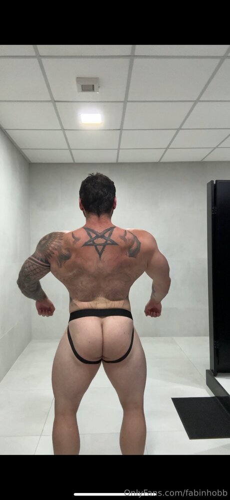Fabinhobb modelo caliente foto