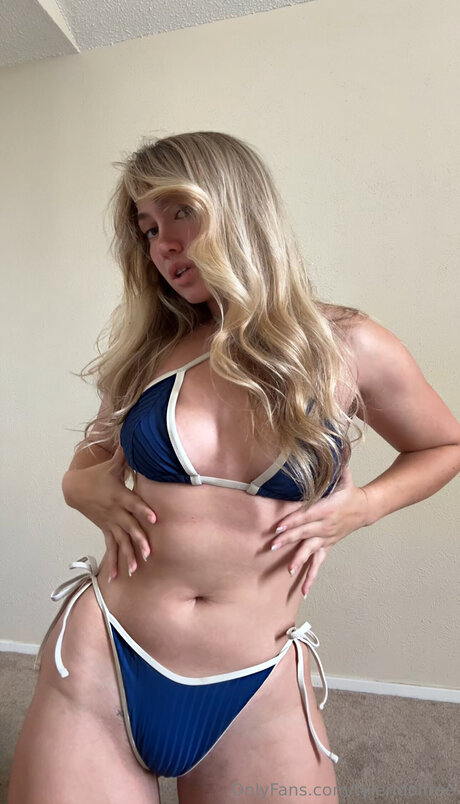 Tyleridolfree modelo superior recopilación