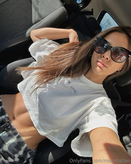 Mumilatian buen modelo fotos