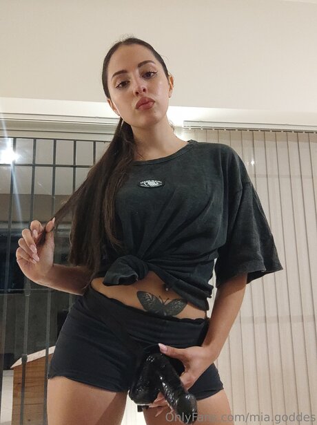 Mia Goddes actriz caliente imagen