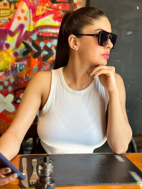 Albagomez estrella porno sexy imagen