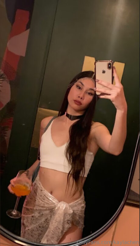 Kaylachen estrella caliente foto