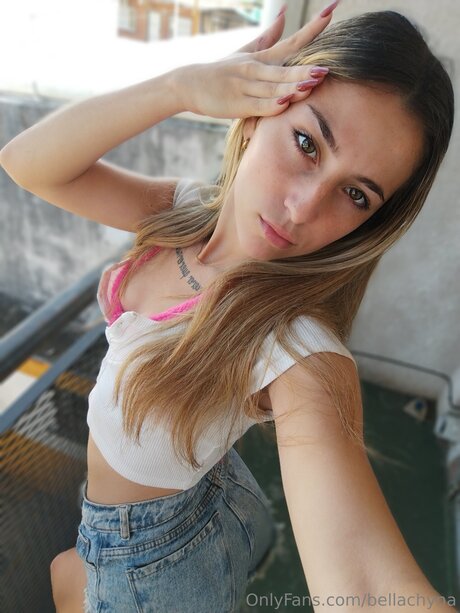 Bellachyna estrella exclusiva fotos