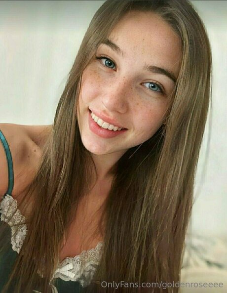 Goldenroseeee hermosa estrella porno recopilación