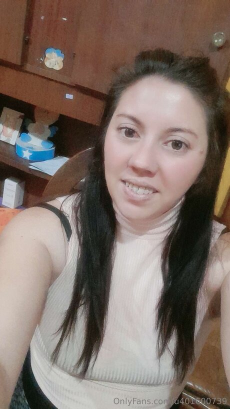 U4flakita modelo adulto archivo