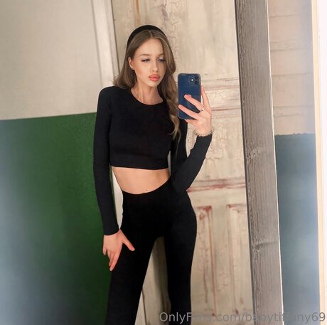 Babytiffany69 modelo pornografico recopilación